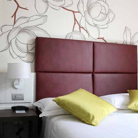 Hotel Villa Nabila Reggiolo Kültér fotó