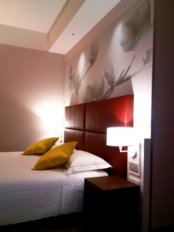 Hotel Villa Nabila Reggiolo Kültér fotó