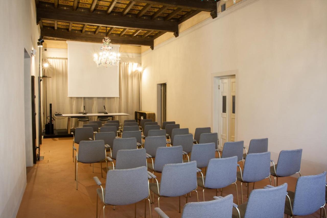 Hotel Villa Nabila Reggiolo Kültér fotó